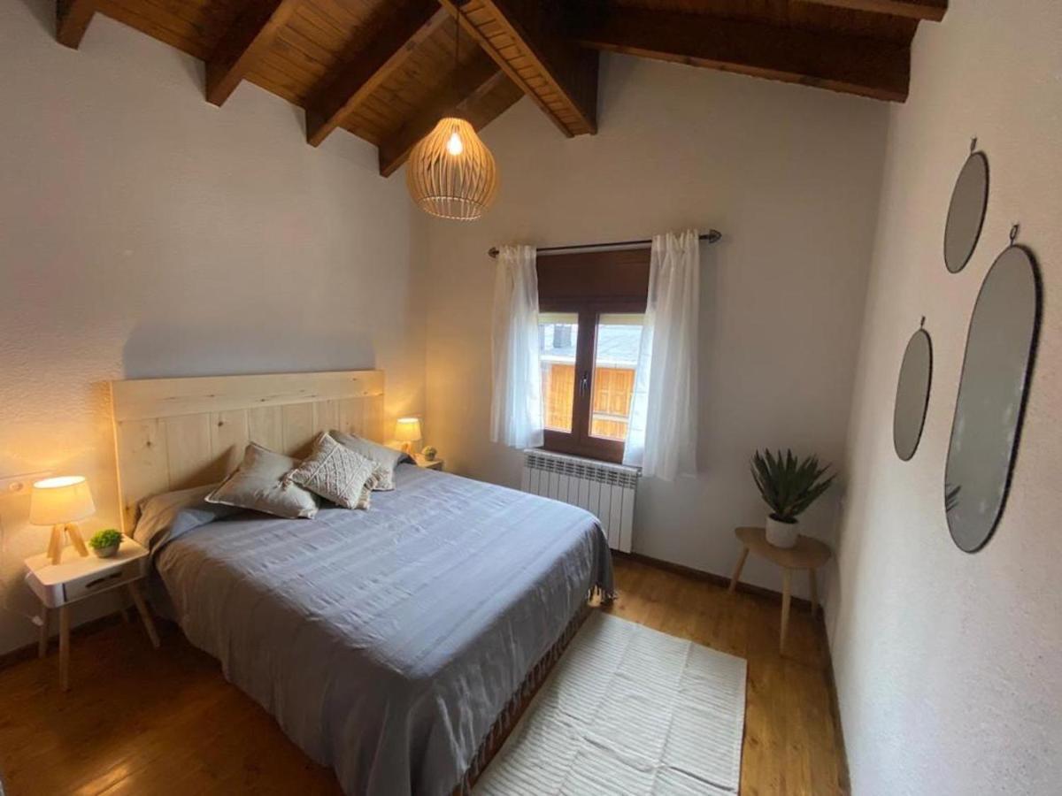 Ferienwohnung Atico En Llivia Exterior foto