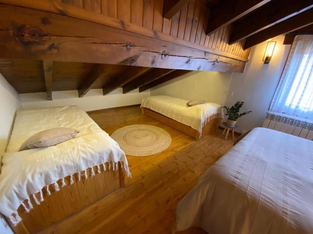 Ferienwohnung Atico En Llivia Exterior foto